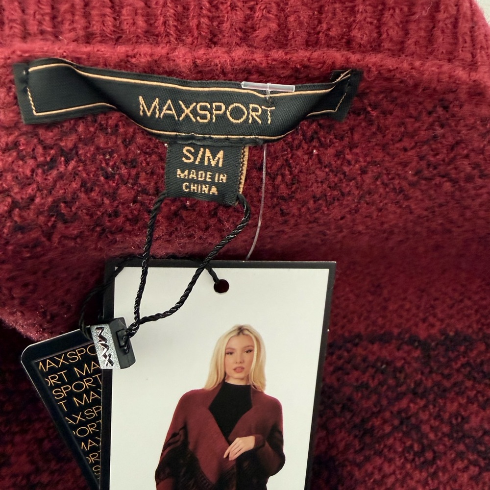 Chic Burgundy and Black Geometric Poncho - Picture 5 of 12